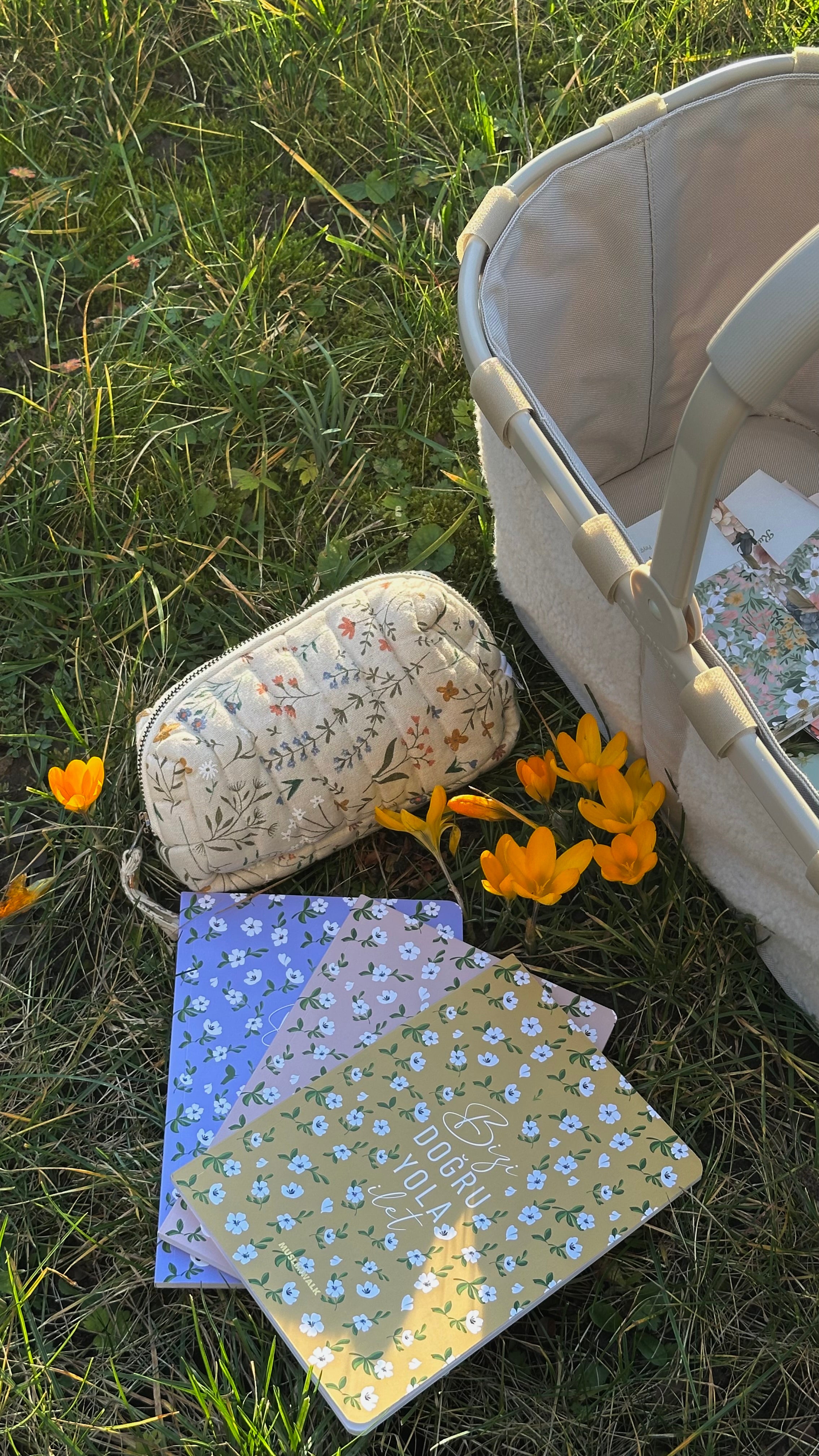 Aesthetic Notebook – Mustard Bloom Edition