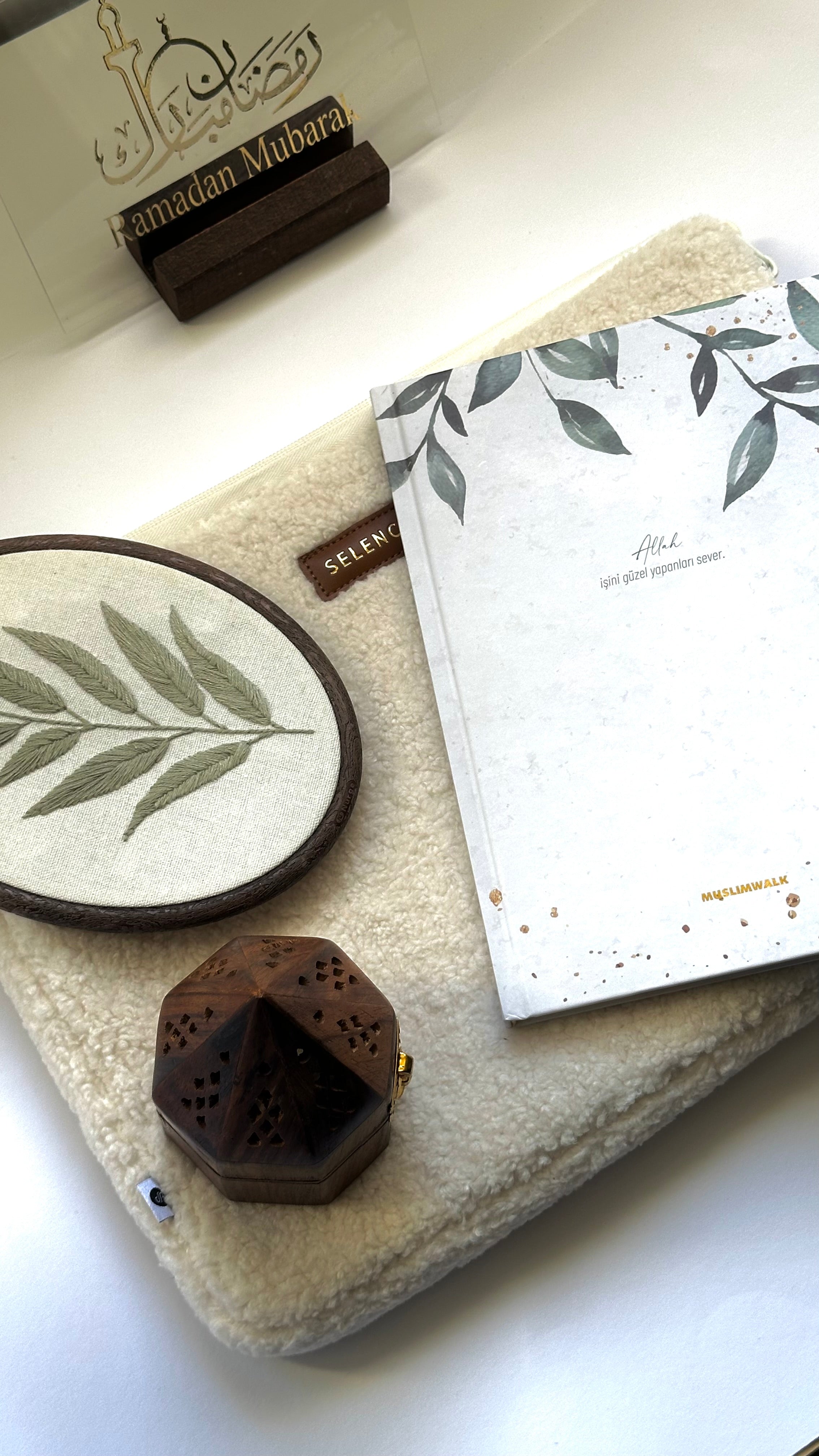 Emerald Green Foliage – Premium Hardcover Journal
